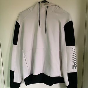 American eagle, white and black, size Medium